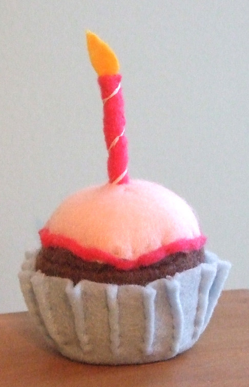 [cupcake.jpg]