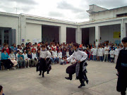 Hermanos bailarines