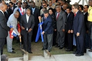 LA REPUBLIQUE DOMINICAINE AUX COTES D'HAITI
