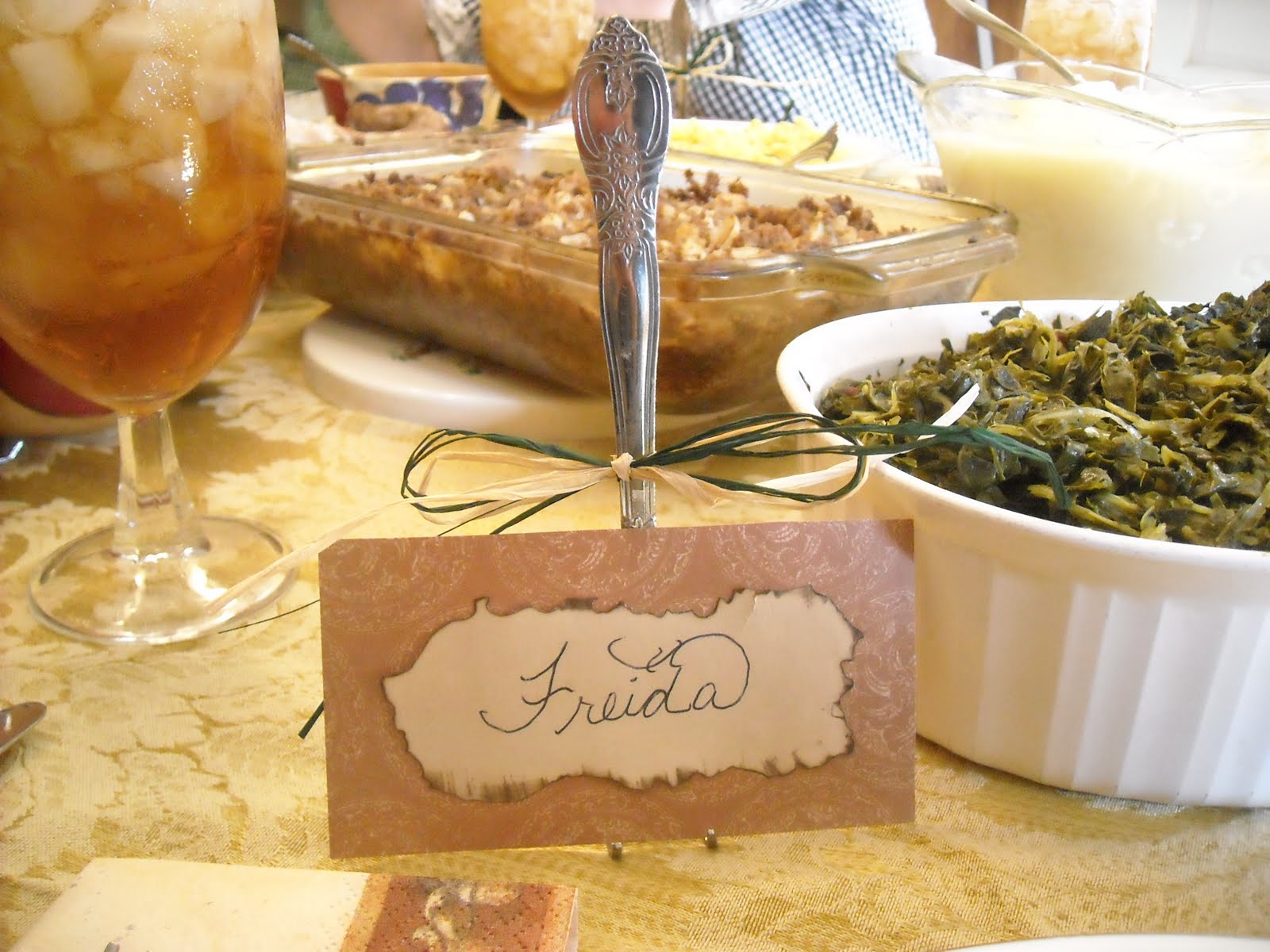 Heart and Home Fork Place Card Holders...