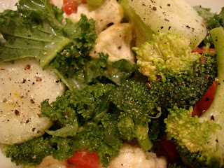 Mixed salad with vegetables close up 