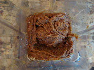 Blended up Raw Vegan Gingerbread Cookie ingredients