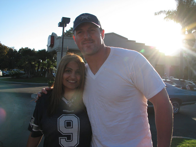 Jason Witten meets fans at Dallas Cowboys training camp in Oxnard, CA