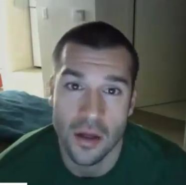 Big Brother S Brendon Villegas Is Really Really Sorry For Sending Photos