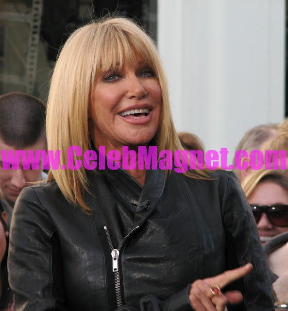 Suzanne Somers-smushed-face