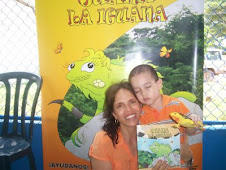 LA DIRECTORA DEL TEA, LIC. YALILE NADJAR PROMOVIENDO EN LOS NIÑOS LA PRESERVACION DE LA IGUANA.