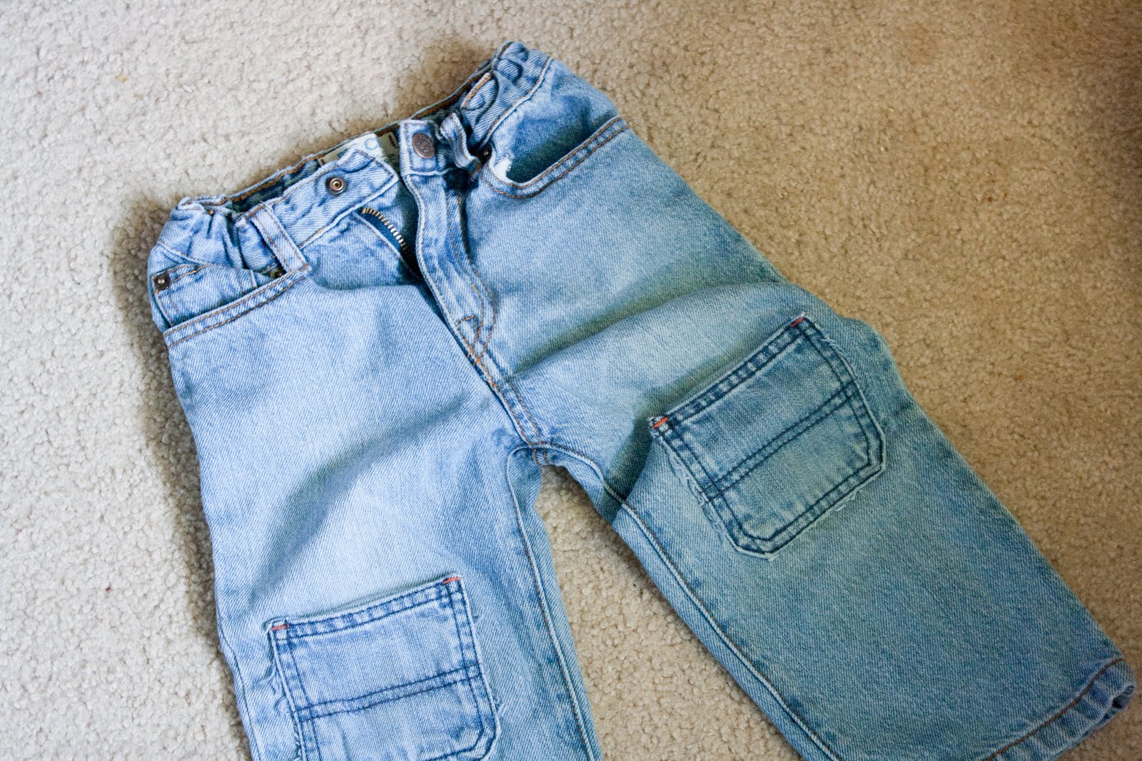 Having Sufficient Easy Way to Patch Little Boys' Jeans