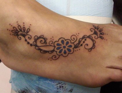 Labels Henna Flower Tattoo