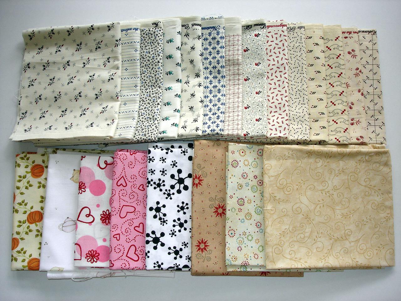 [Moda+Fabrics.JPG]