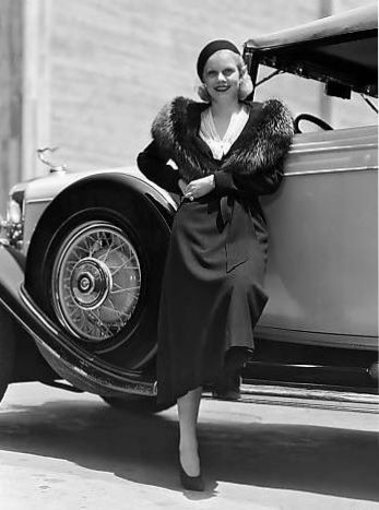 Jean Harlow so beautiful while ...