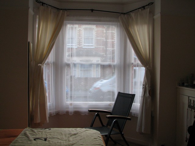 [baywindow.JPG]
