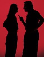 http://3.bp.blogspot.com/_LqsoE-bIPg0/S_dOSOux1II/AAAAAAAAAKk/affdtSGc5tk/s1600/casal-discutindo.jpg