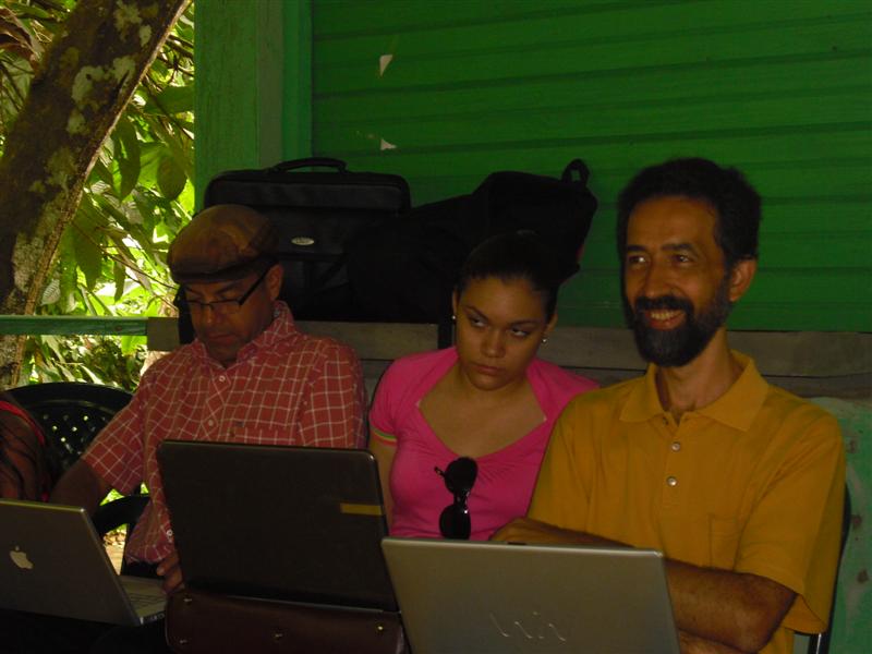 [CIMG3544+(Medium).JPG]