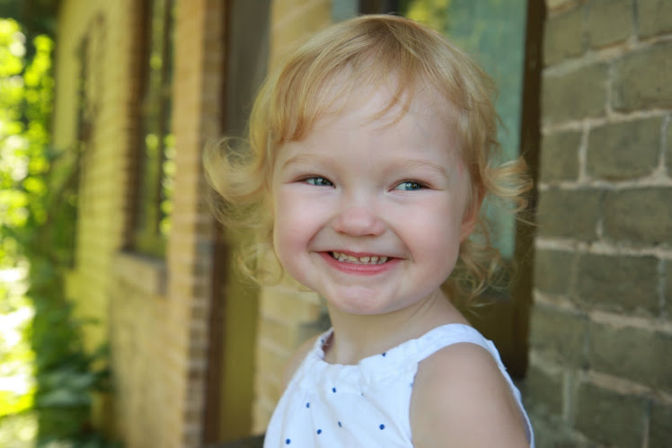 Humidity actually wasn't to bad for the mornings session... what a beautiful little girl.