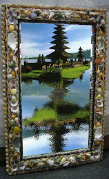 Seashell Frame Mirror (wooden frame covered wit sheashell)