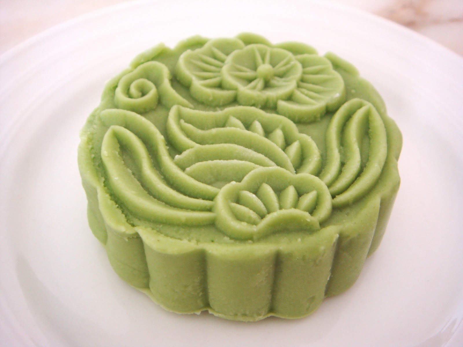 Baking Library: Bakertan Makes Snowskin Mooncakes