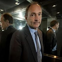 Foto Creator WWW Sir Tim Berners Lee Khilaf Pakai Double Backslash Gambar Kesalahan Kecil Untuk Penemuan Terbesar Abad Ini