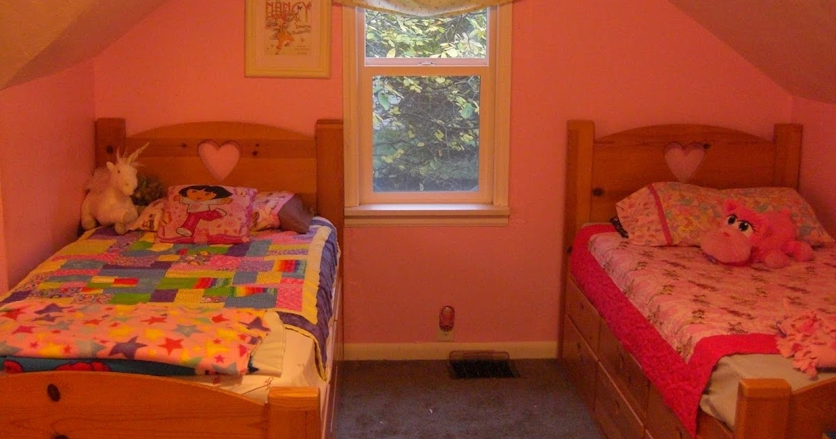 House with Mother-in-law Cottage Shoreline, WA $335,000: Upstairs Rooms