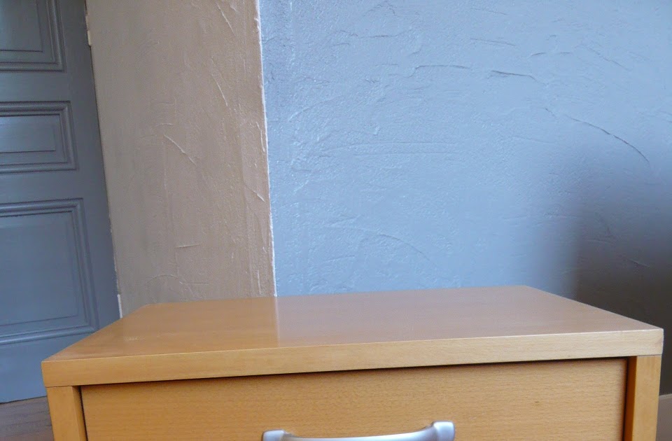 mespetitsobjets...à vendre ! Table de nuit Hêtre Habitat