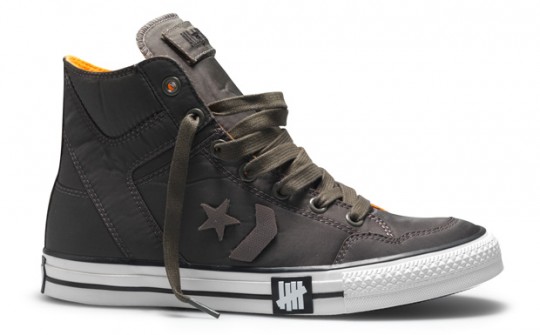 [undefeated-converse-poorman-weapon-green-1-540x335.jpg]
