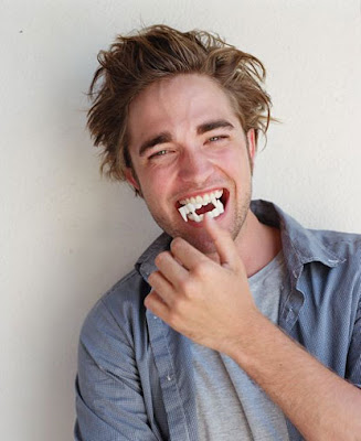 I enjoyed Scott Huber's Fandango interview with Robert Pattinson so much,