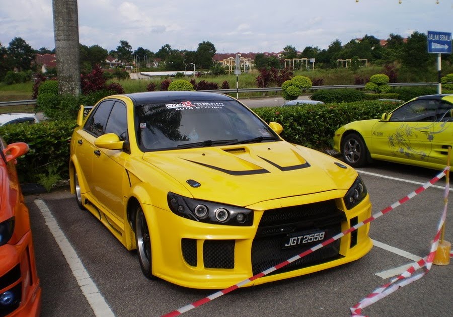 Long's Photo Gallery Waja Custom Body Kit