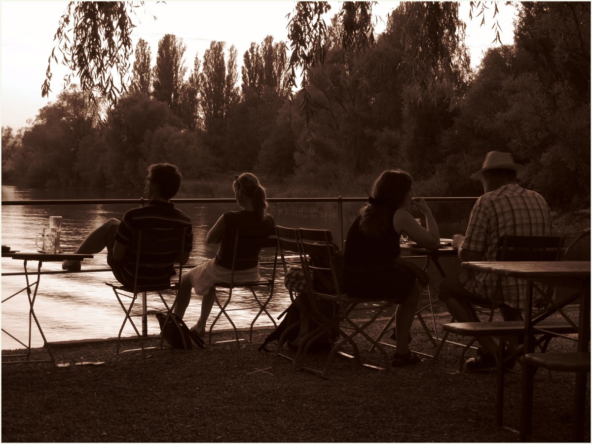[beergarten.08.09CP.jpg]