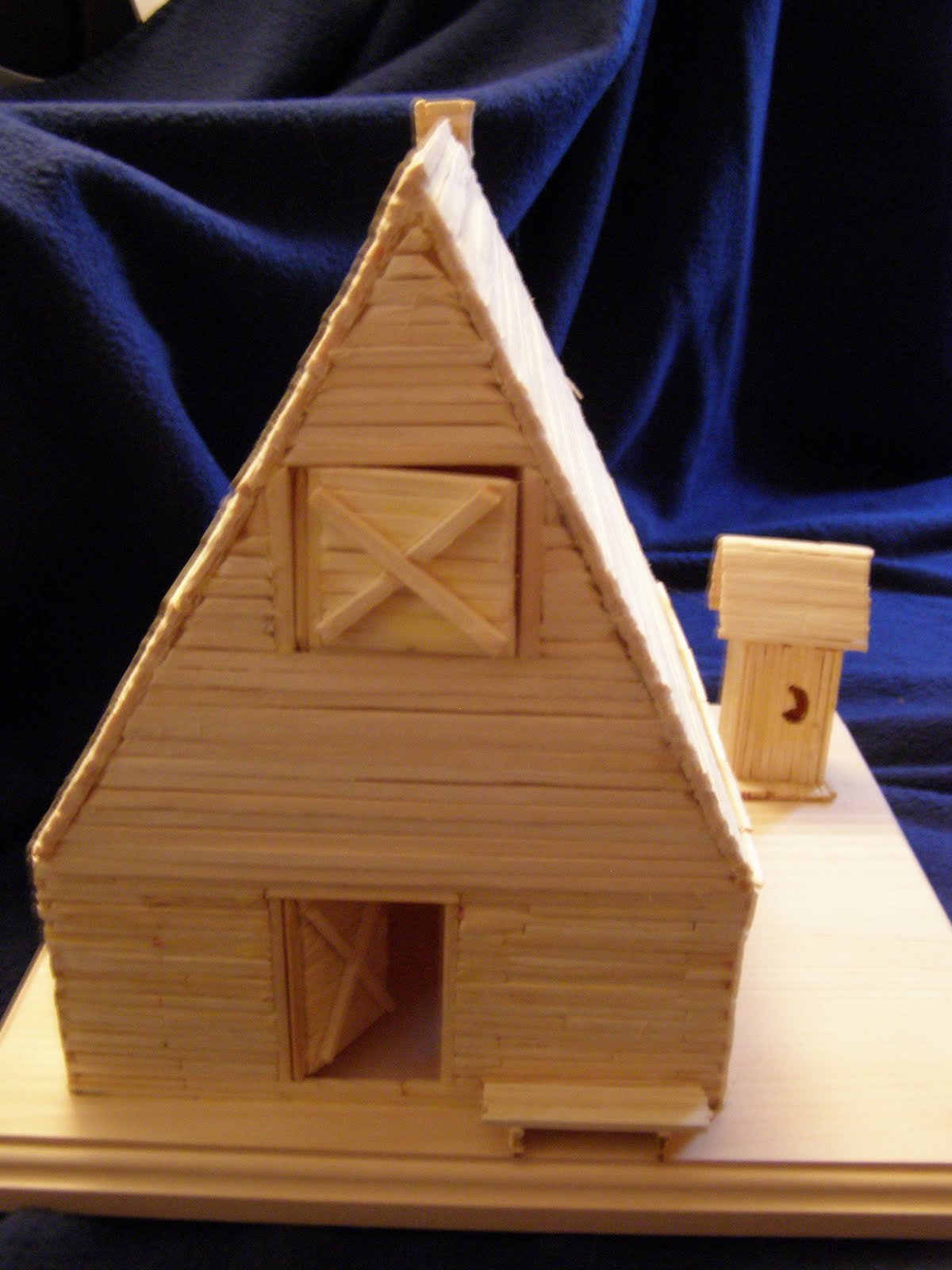 Miniature Log Cabins Wooden Miniature The Country Outhouse