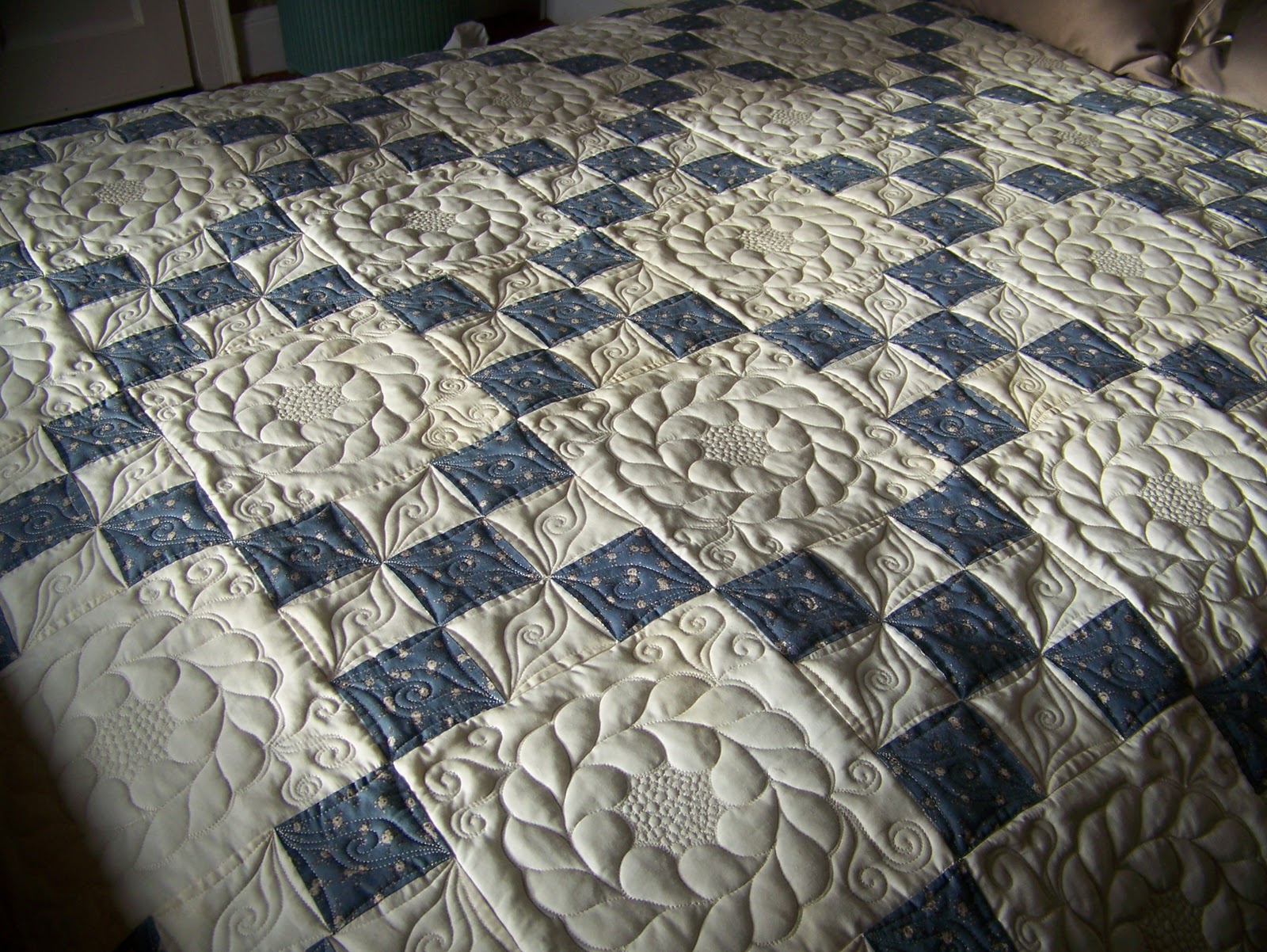 Borderline Quilter Life of an Ebay Quilt Top Part 2....