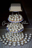 Ivory wedding Tiers