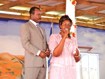 Mama Mchungaji RP Grace Gwajima Akilisalimia Kanisa katika Sherehe ya Mapokezi