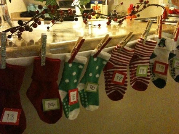 [advent+clothesline+2.bmp]