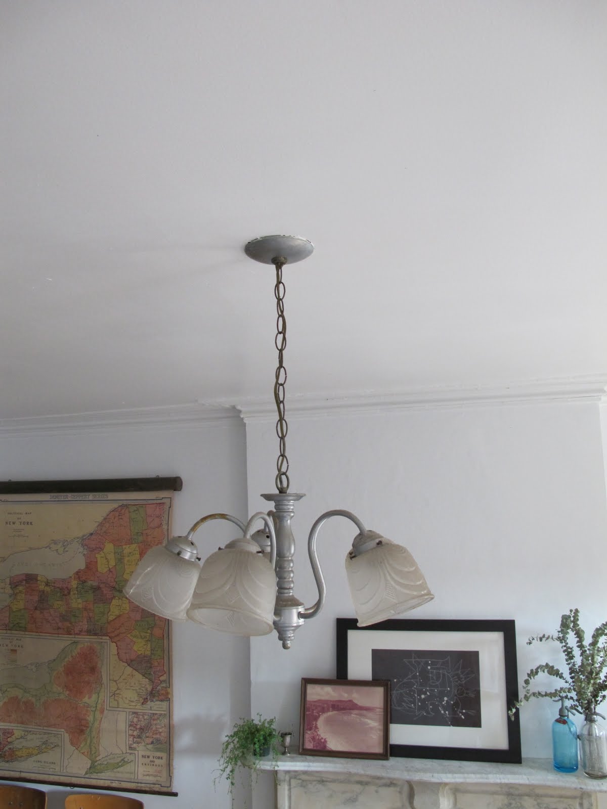 myleshenryblog: Where I Stay: Living Room Ceiling Lamp