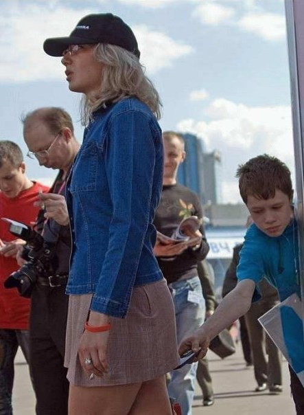 [61_pics_ziza-705877.jpg]