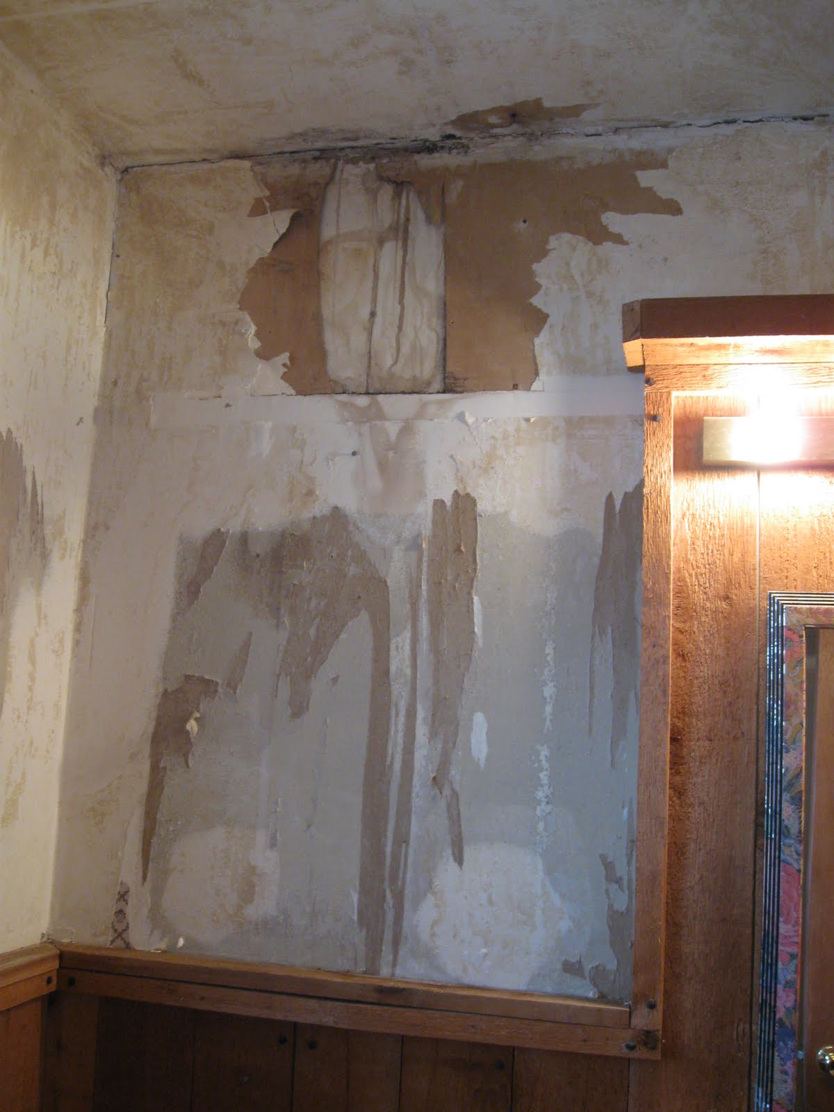 mashababko Wallpaper Damage Drywall