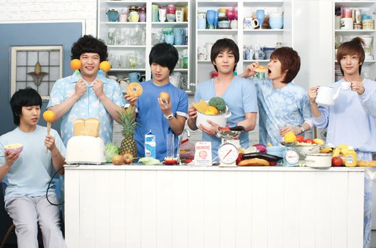 sUpEr jUnIor haPpy