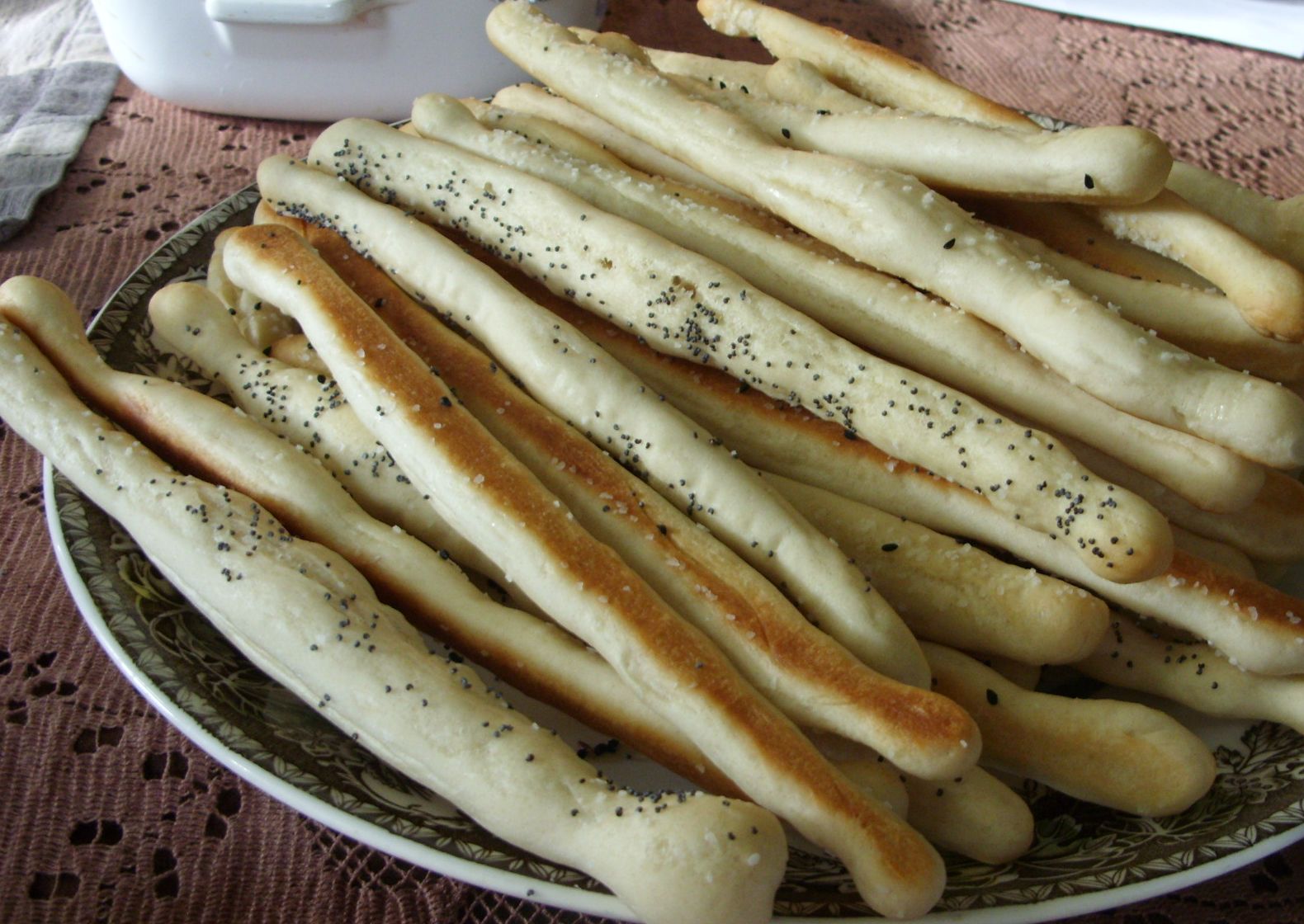 Eat The Blog Chewy Breadsticks