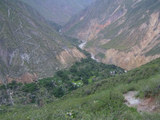 Dans le Canon del Colca