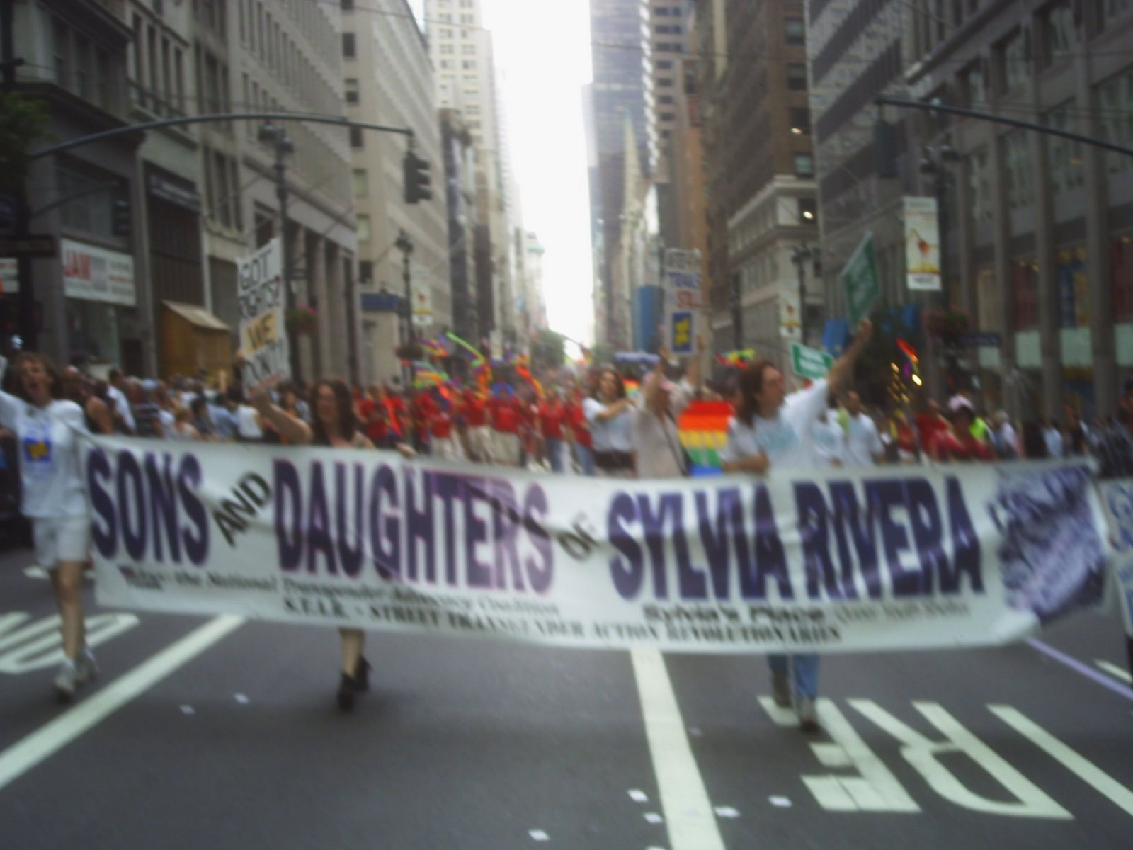 [March-5th+Ave,+banner+crew+03+blurry.jpg]