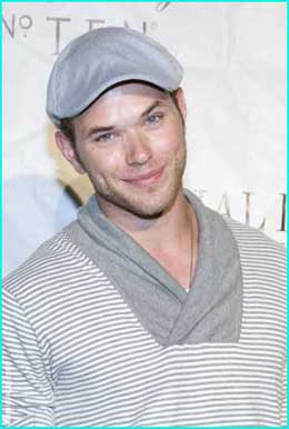 [kellan-lutz2.jpg]