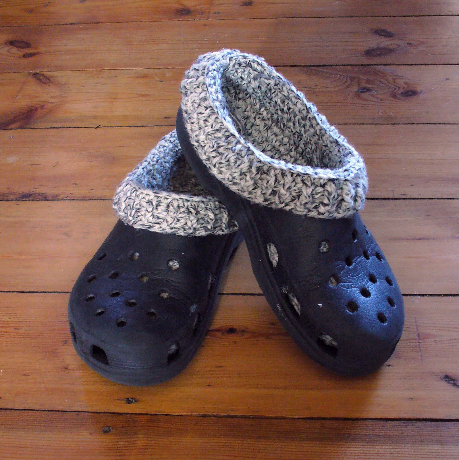 Debbie made: Croc Socks