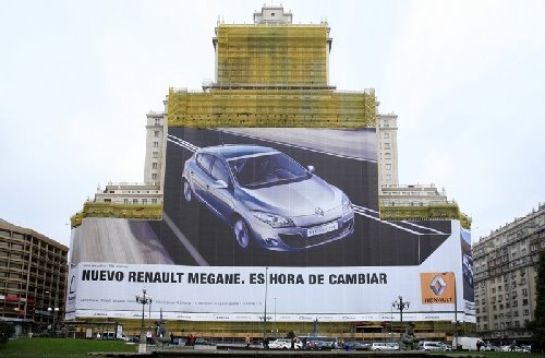 [Renault08.jpg]