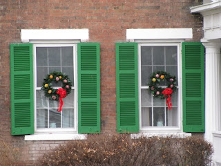 365 in Zanesville &amp; Muskingum County, Ohio: DAY 153 - Green Shutters