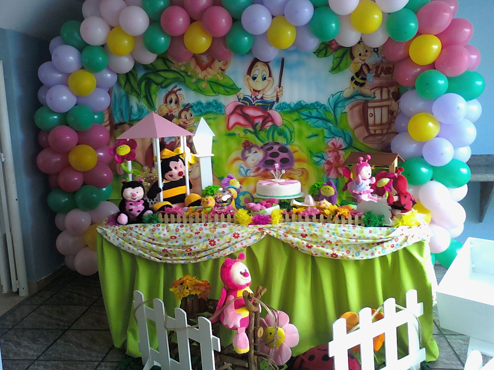 decoracao festa infantil jardim encantado joaninha:bichinhos de jardim que fazem a alegria das crianças!!! São joaninha decoracao festa infantil jardim encantado joaninha:bichinhos de jardim que fazem a alegria das crianças!!! São joaninha