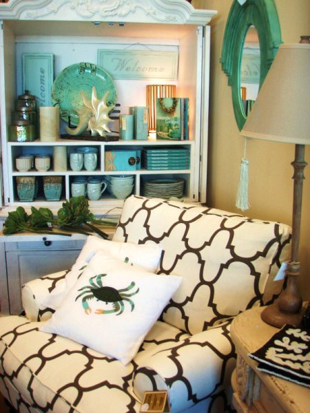 [Nest,+room+shot.JPG]