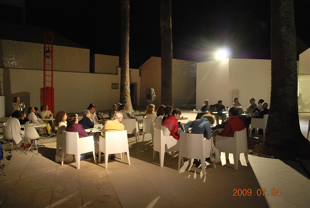 [009+Poesia_no_Farol_(16)+(Large).JPG]