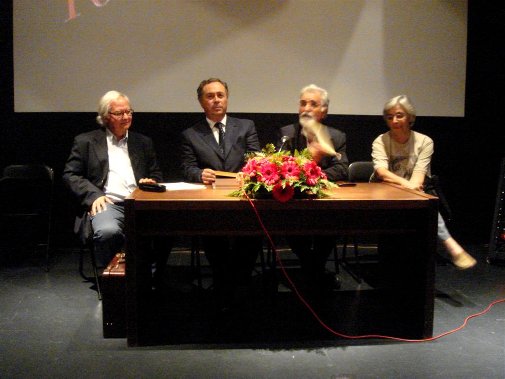 [2009-09-22+001+(Large).jpg]