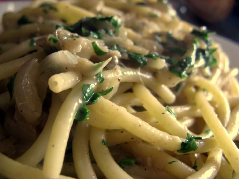 Hollow Legs Onion & Anchovy Pasta