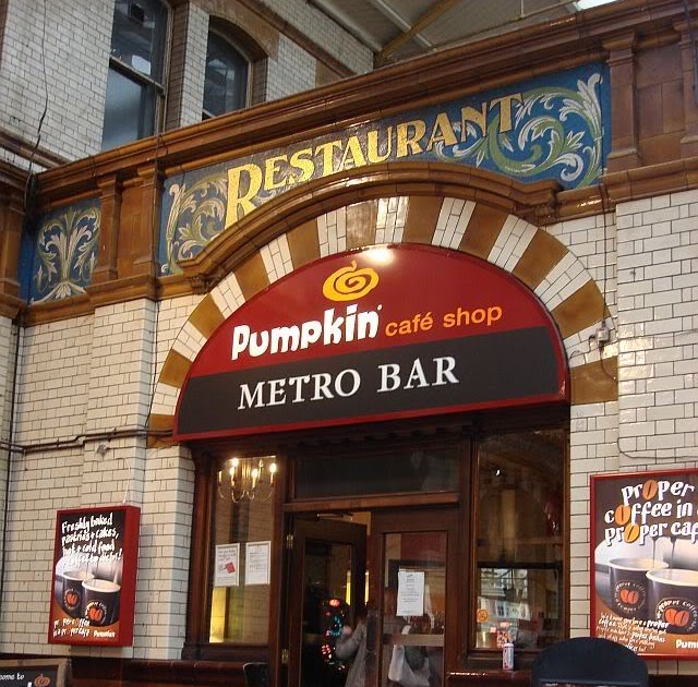 Pubs of Manchester Metro Bar, Victoria Station