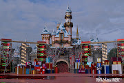 . where in a few days the Disneyland Christmas tree will sit. (castle)